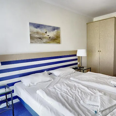 Am Kurhaus 211 Pp 66 Zingst