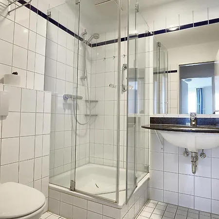 Apartment Am Kurhaus 211 Pp 66 Zingst